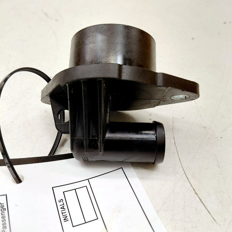 Jeep Cherokee PCV Valve {68083202AC} 3.2 2015 2016 2017 OEM