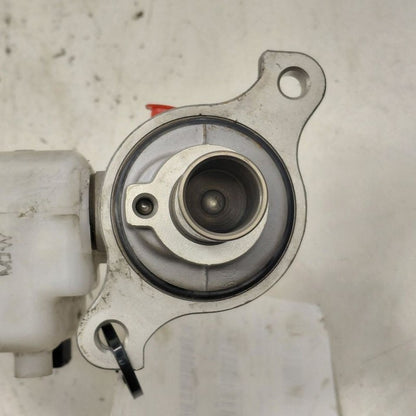 Brake Master Cylinder Fits 16-20 Kia Sorento