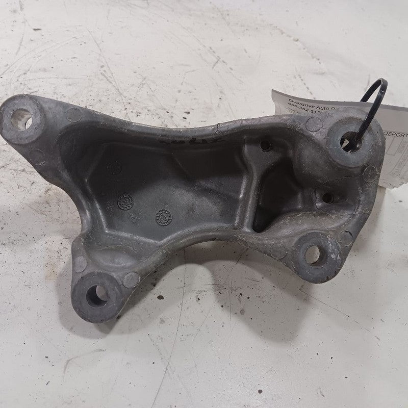 Ford Ecosport Transmission Crossmember Support  2022 2021 2020 2019 20
