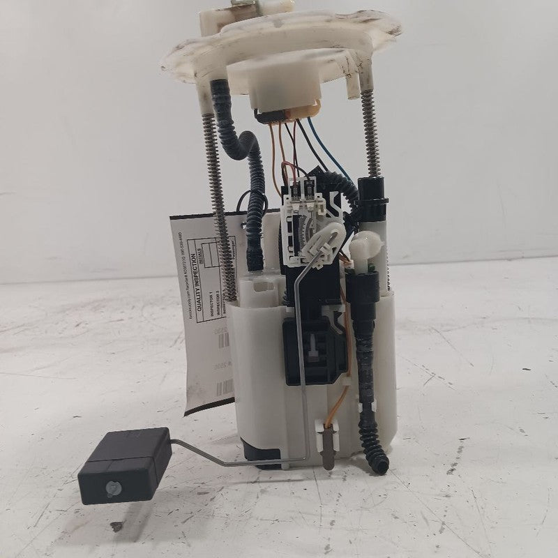 170405UM0A Gas Fuel Pump Assembly VQ37VHR Fits 17 INFINITI QX50