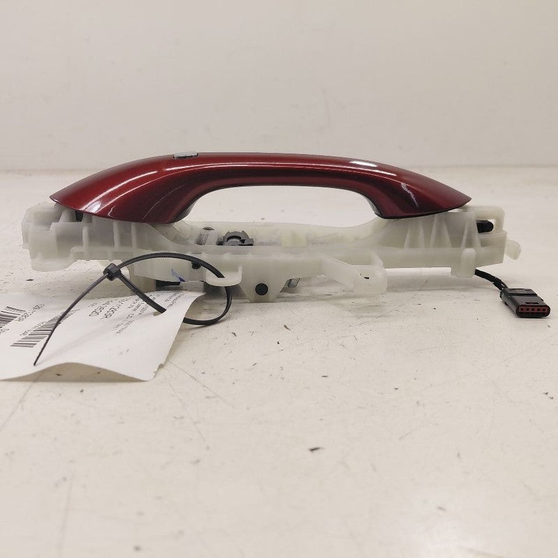 Passenger Right Front Door Handle Exterior Opt Avj Fits 24-25 Chevy Tr