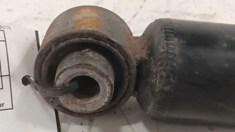 Nissan Rogue Left Rear Shock Absorber  2014 2015 2016 2017