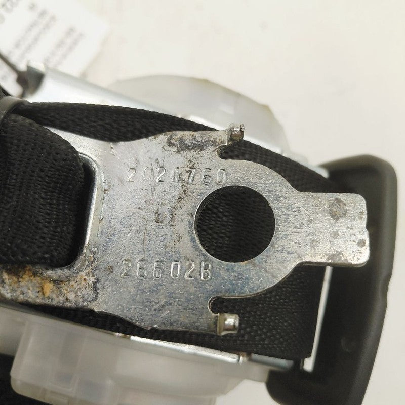 Chrysler 300 Seat Belt Strap Retractor Center Middle Rear Back  2017 2