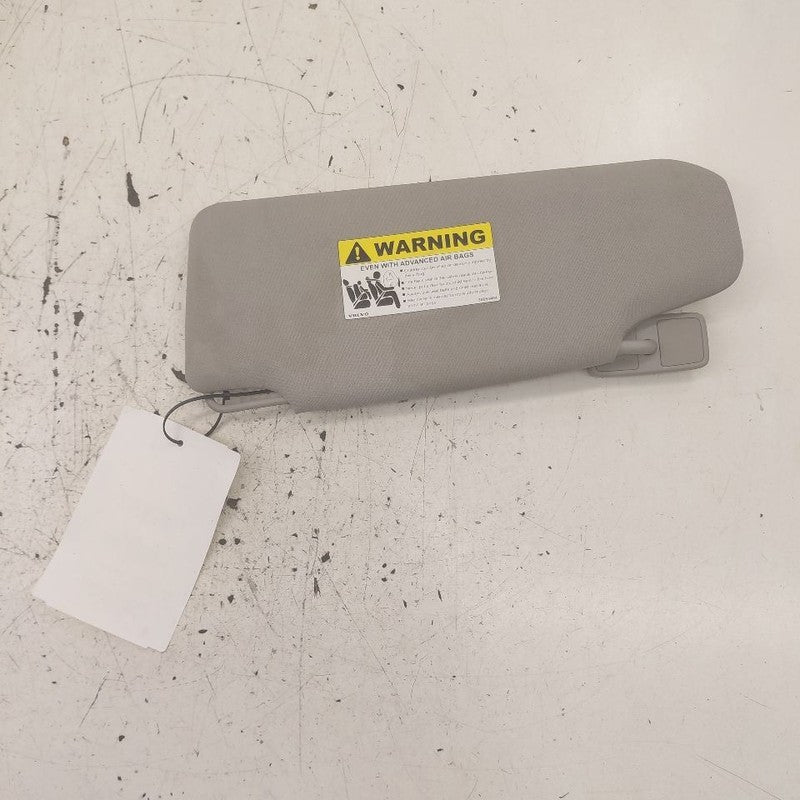 Passenger Right Sun Visor Shade With Illumination Fits 14-18 Volvo S60