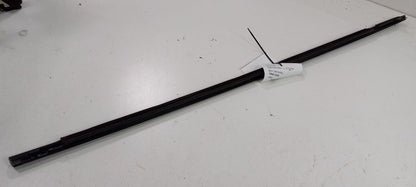 Nissan Versa Door Glass Window Weather Strip Trim Front Left Driver 2009 2010 20