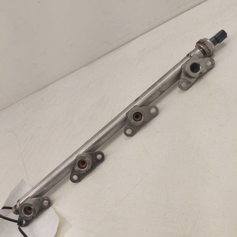 Honda CR-V Fuel Rail Injection Injector Mount Bar  2019 2018 2017