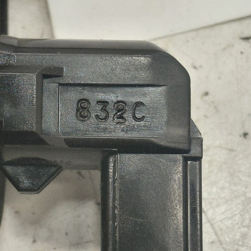 Honda CR-V Door Ajar Switch Door Open Dome Light Switch  2019 2018 201