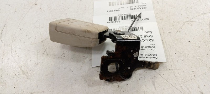 Chrysler 200 Seat Belt Buckle Latch Left Rear Back 2015 2016 2017
