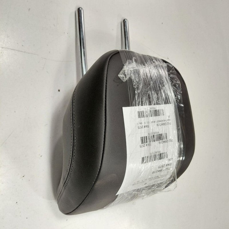 Buick Encore Seat Headrest Rear Back Seat Head Rest  2020 2019 2018 OE