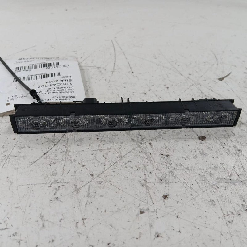Nissan Kicks High Mount Tail Lamp Third 3rd Brake Light  2021 2022 202
