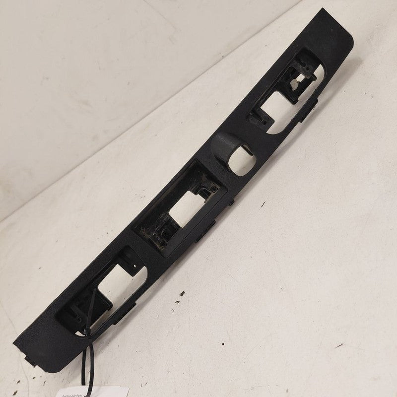Hyundai Santa Fe Rear Gate License Plate Light Holder Bracket {92535S2