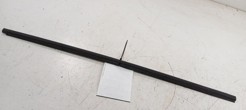 Hyundai Veloster Door Glass Window Weather Strip Trim Front Right Pass