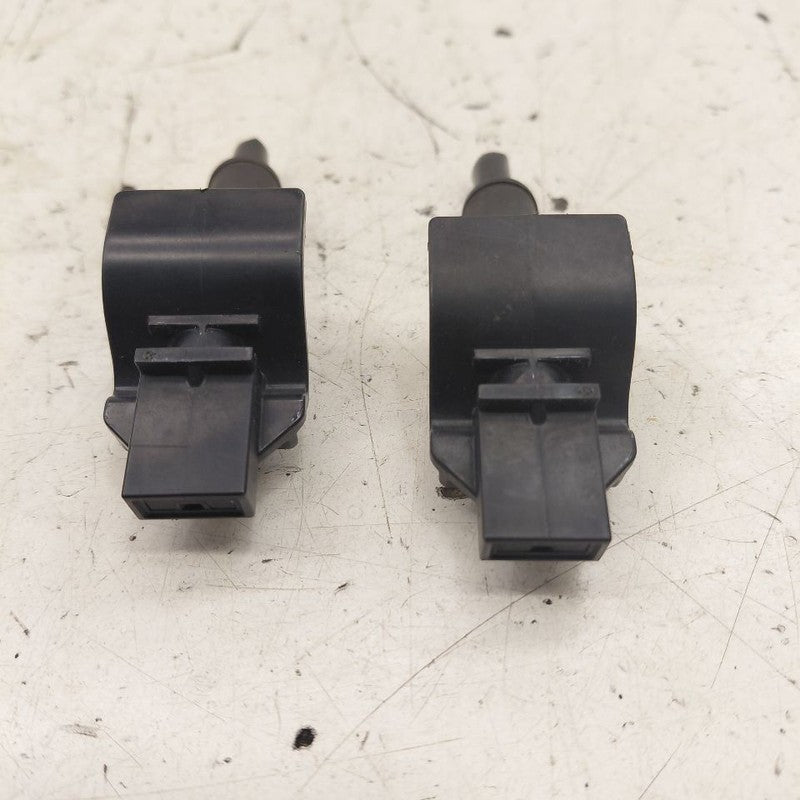 Ford Escape Windshield Wiper Washer Fluid Hood Sprayer Nozzles  2020 2