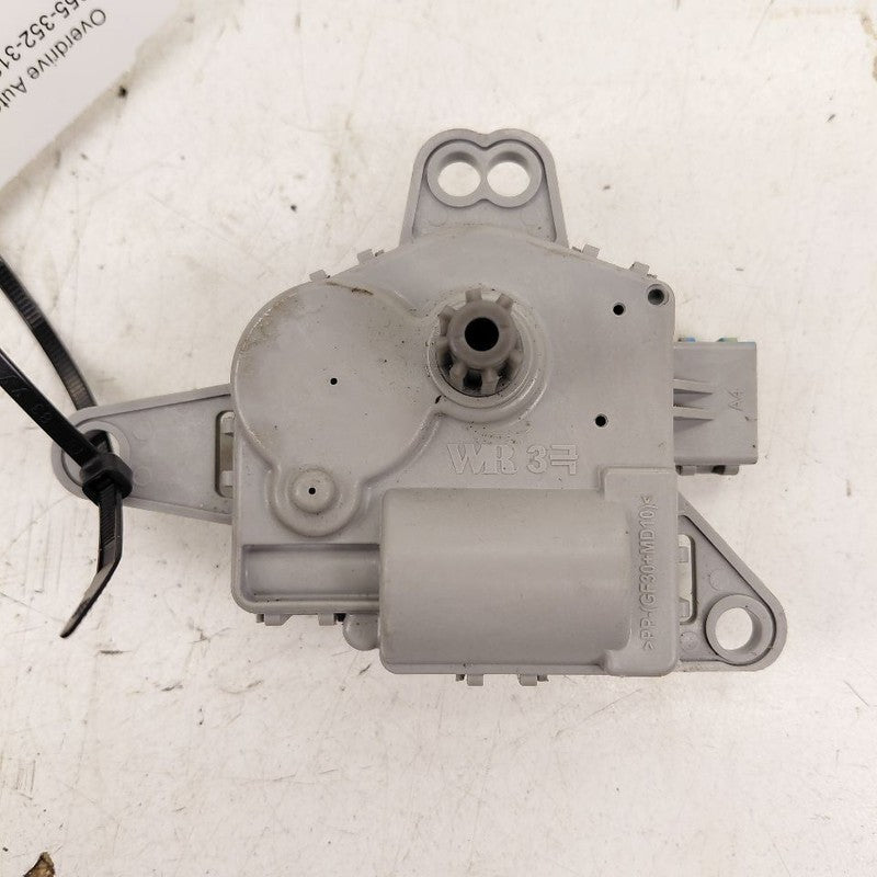 Hyundai Santa Fe Flap Door Motor Heater AC Door Actuator  2019 2020
