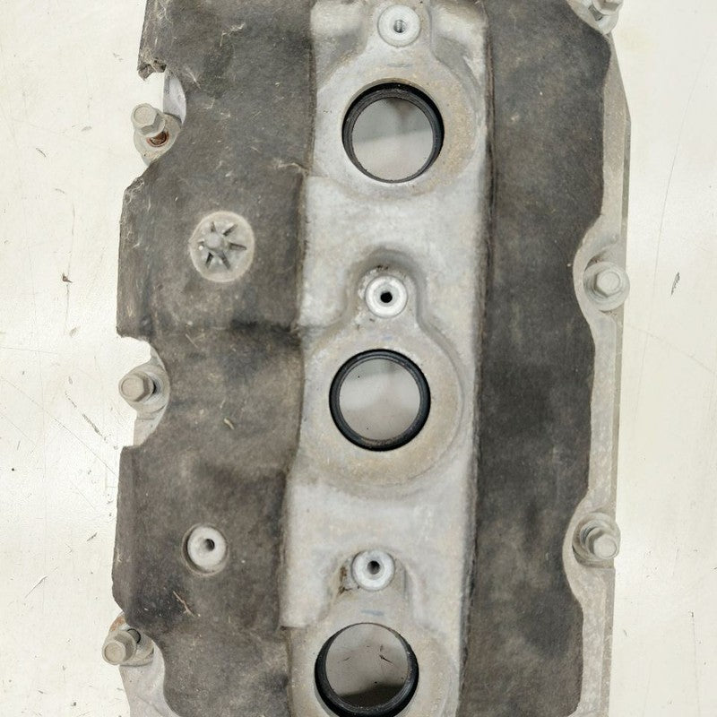 Cadillac XTS Passenger Right Side Engine Cylinder Head Valve Cover  20