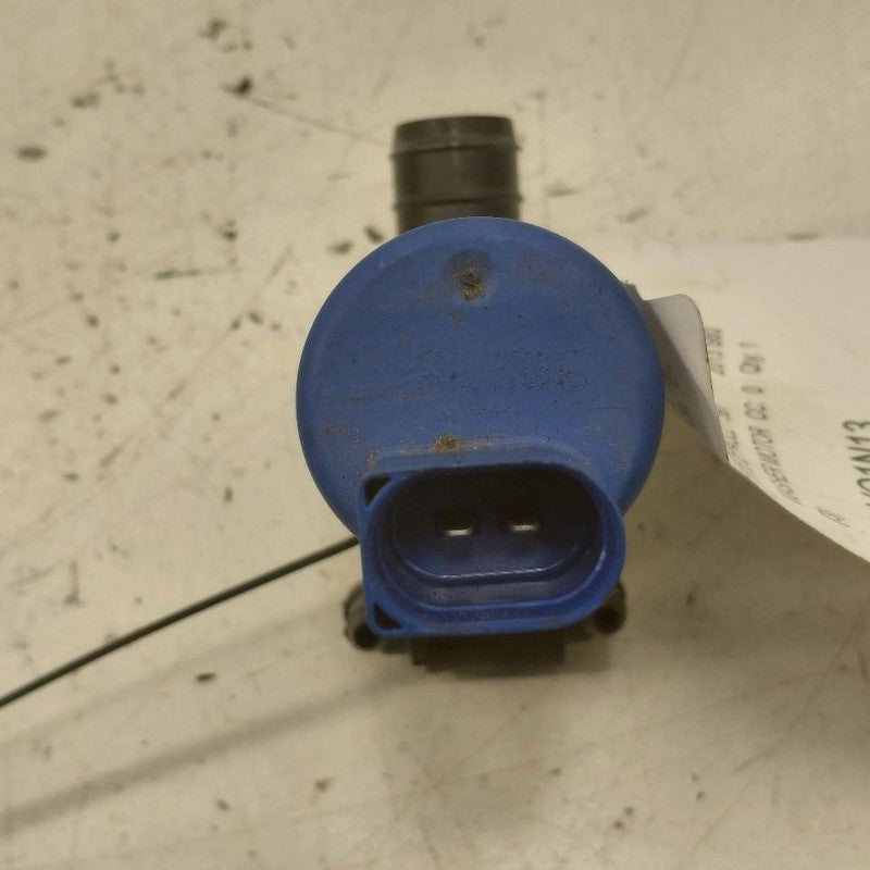 Volvo S60 Windshield Washer Wash Fluid Reservoir Motor Pump Electric  