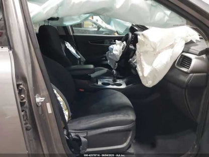 Kia Sorento Passenger Right Rear Rearward Door Applique {83280C5000} 2