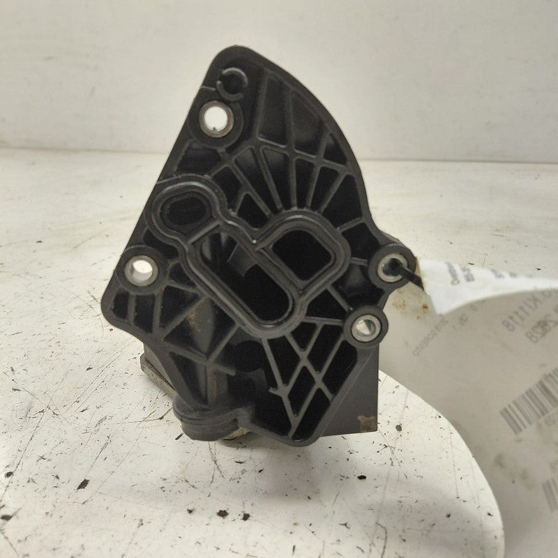 Kia Sorento Engine Oil Filter Adapter Bracket Housing Mount  2018 2017