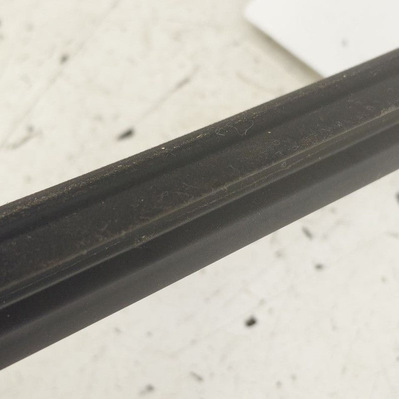 Hyundai Veloster Right Rear Weather Strip Interior  2017 2016 2015 201