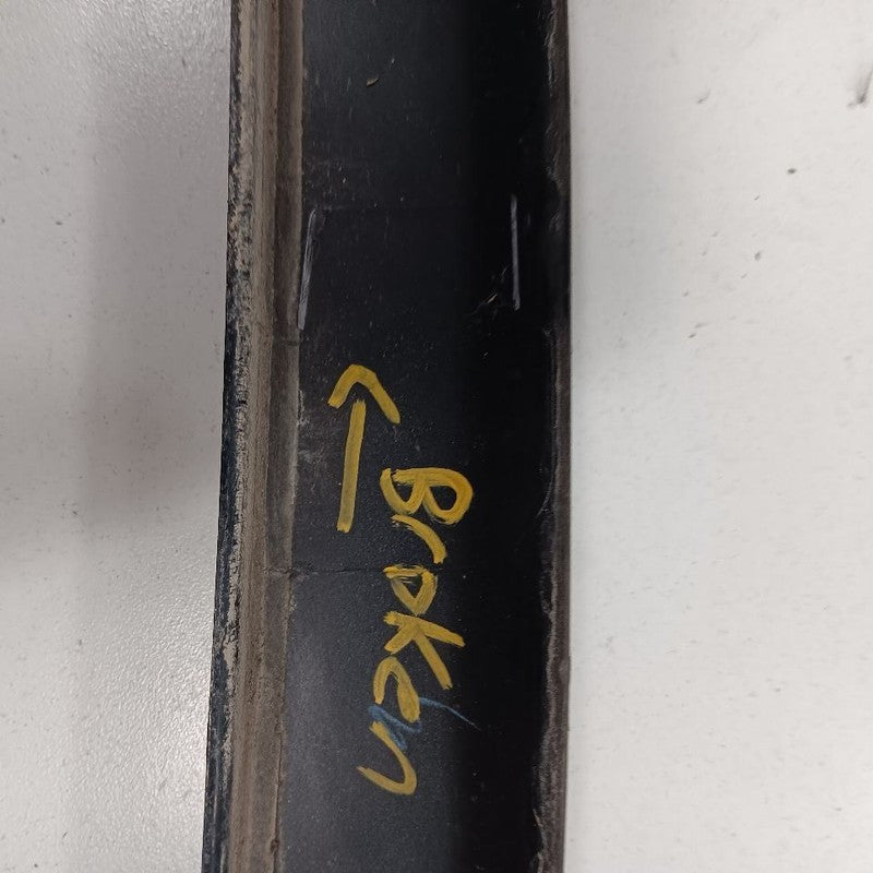 Grand Cherokee Left Rear Fender Flare Broken Mount 2017 2018 2019 2020