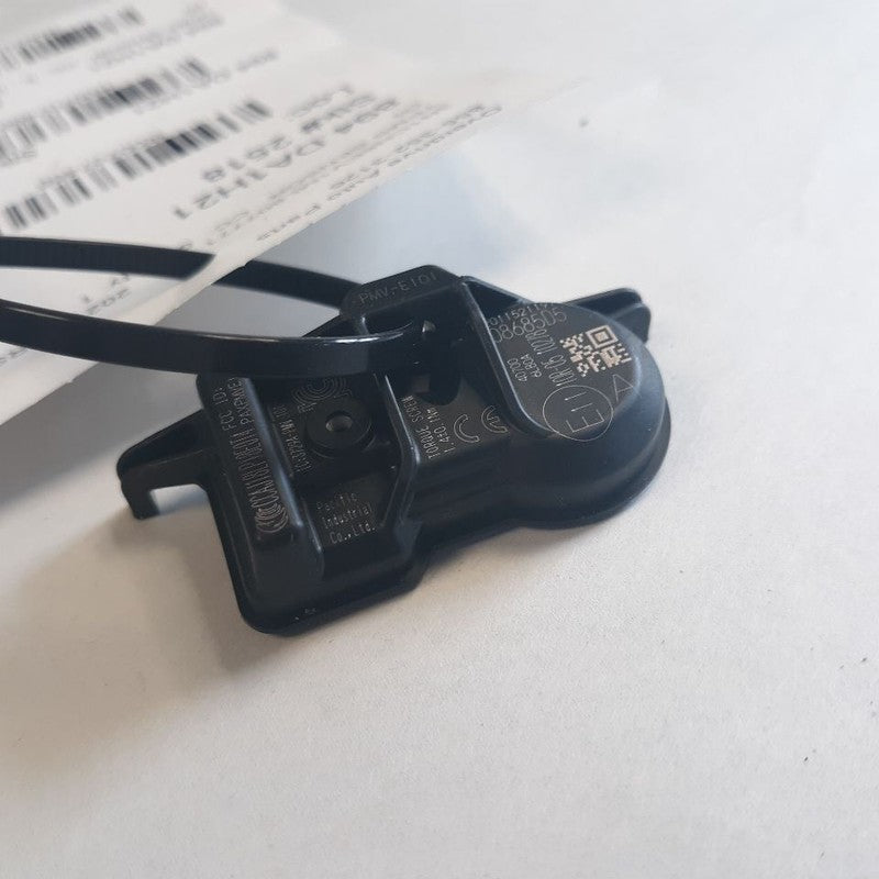 Nissan Versa TPMS Tire Pressure Monitor System Sensor  2023 2022 2021 