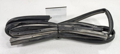Subaru Legacy On Door Seal Rubber Right Passenger Rear Back 2010 2011 