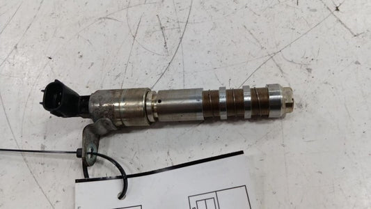 Buick Lacrosse Variable Timing Gear Oil Control Valve Solenoid Cylinder Head 