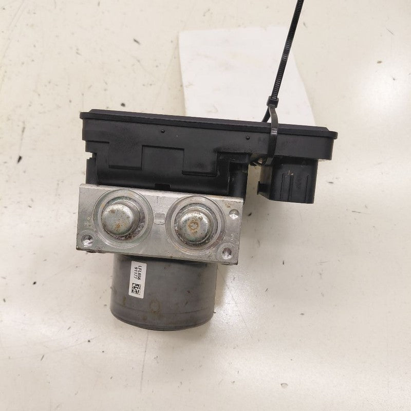 Anti-Lock Brake Part Pump Actuator 4 Door X Model Fits 16-17 FIAT 500