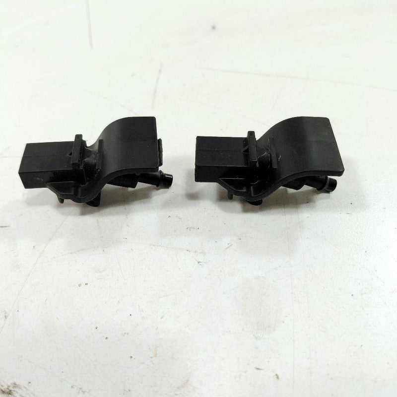 Ford Edge Windshield Wiper Washer Fluid Hood Sprayer Nozzles 2019 2020
