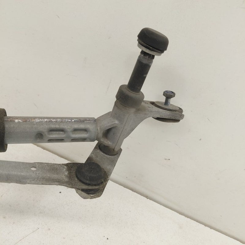 Chevy Volt Windshield Wiper Transmission Linkage  2019 2018 2017 2016