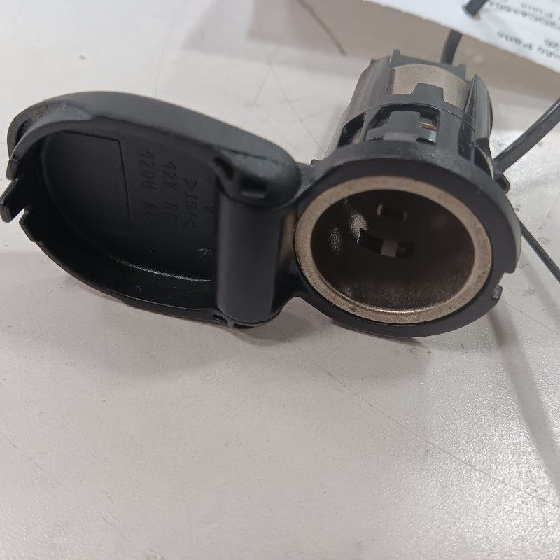 Nissan LEAF 12V Power Port Socket  2013 2014 2015 2016 2017 OEM