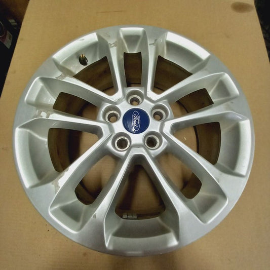 Wheel 17x7 Aluminum Alloy Rim 10 Spoke Silver Fits 20-22 Ford Escape