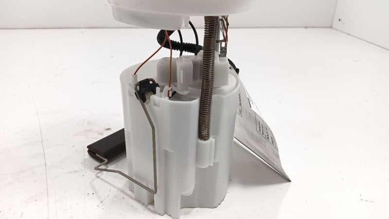 LF3T1335XD Gas Fuel Pump Assembly Tank Mounted 2.0L VIN F Fits 10-13 MAZDA 3