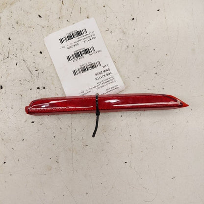 Kia Sorento Left Rear Side Marker Reflector  2018 2017 2016