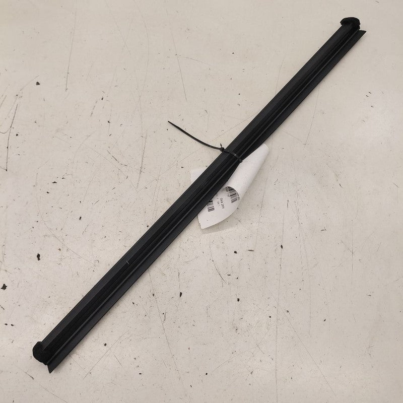 Mitsubishi Outlander   Left Rear Weather Strip Interior  2018 2017 201