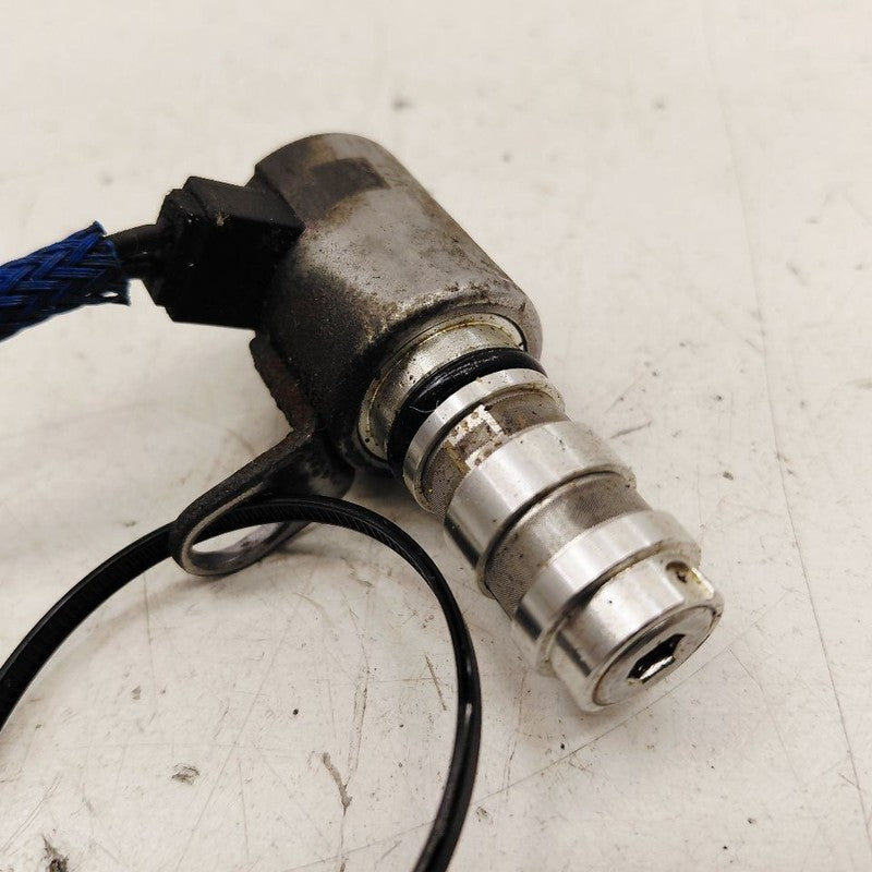 Hyundai Elantra Variable Timing Gear Control Valve Solenoid Cylinder H