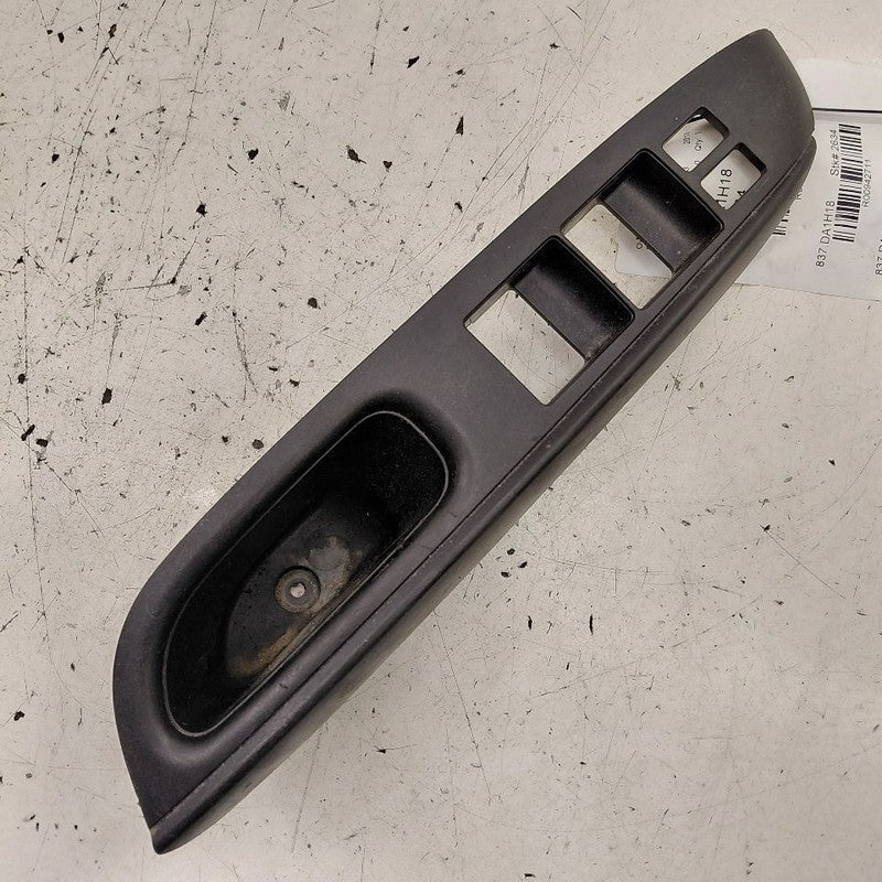Nissan Versa Note Window Switch Bezel Trim Left Front 2019 2018 2017