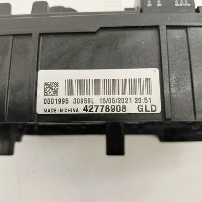 Fuse Box Engine Opt L3T Fits 20-24 Buick Encore GX 853021
