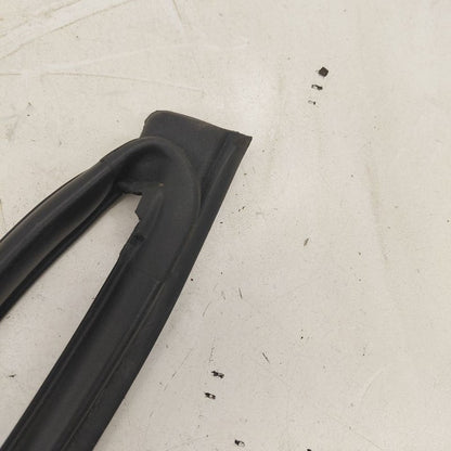 Hyundai Kona On Door Seal Rubber Left Driver Front  2021 2020 2019