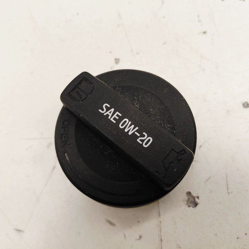 Hyundai Elantra Engine Oil Fill Cap 2.0 2024 2023 2022 2021 OEM