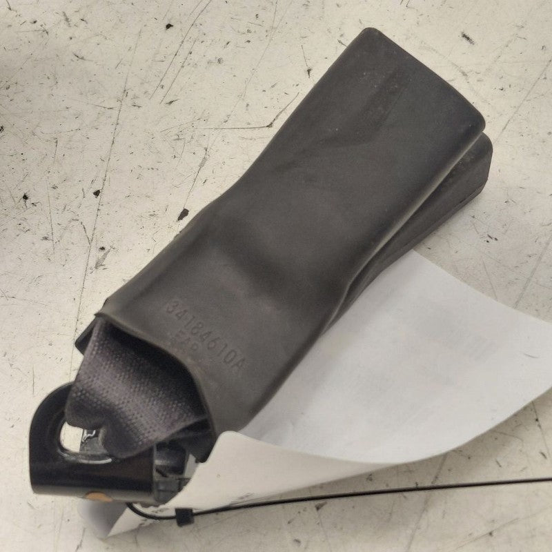 Chevy Volt Seat Belt Buckle Latch Left Driver Rear Back  2016 2017 201