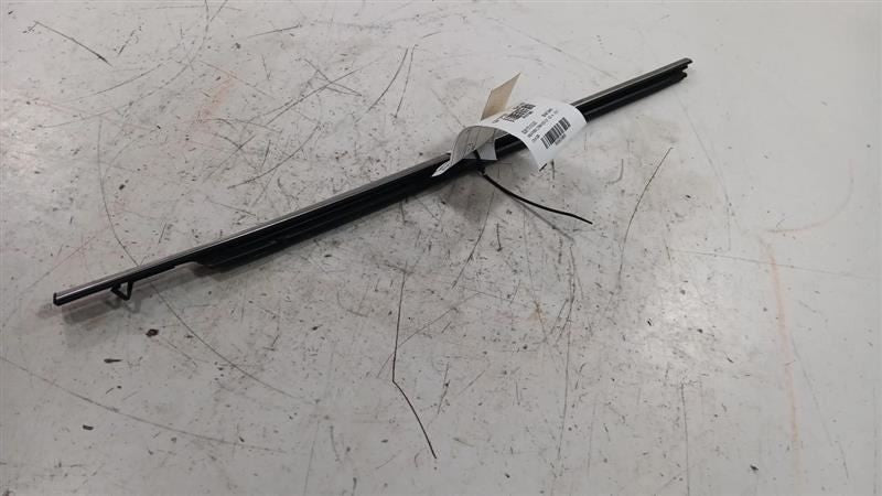 Toyota Camry Door Glass Window Weather Strip Trim Rear Left Back  2021 20