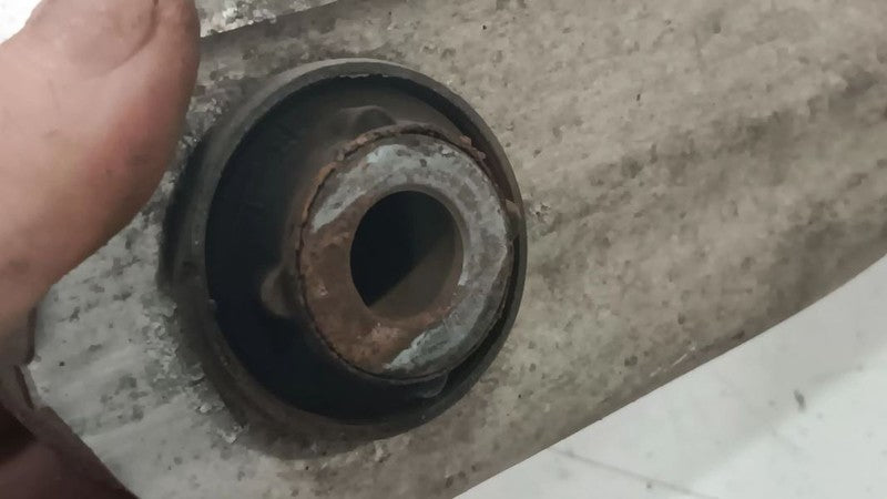 Lower Control Arm Rear Locating Arm Straight Rear Fits 15-17 200 OEM
