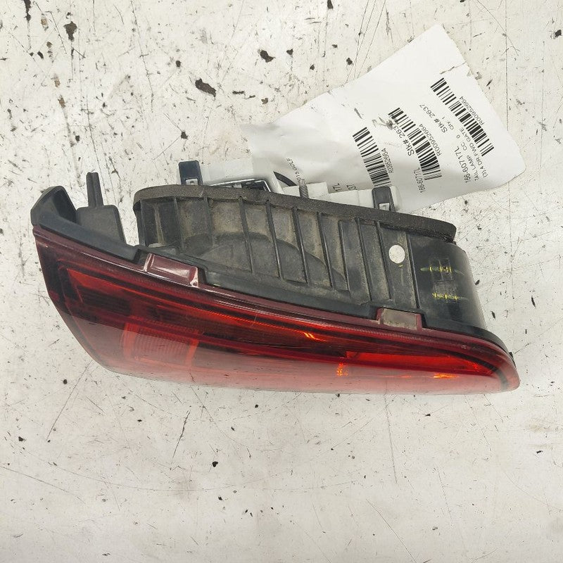 Driver Left Rear Tail Light Brake Lamp Hatchback Base Fits 15-17 Volks