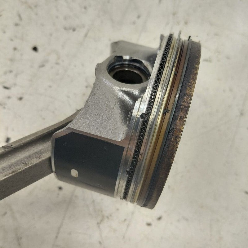 Ford Escape Single Piston With Connecting Rod   2.5 2020 2021 2022