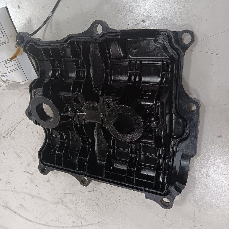 Subaru Crosstrek Driver Left Engine Cylinder Head Valve Cover  2019 20