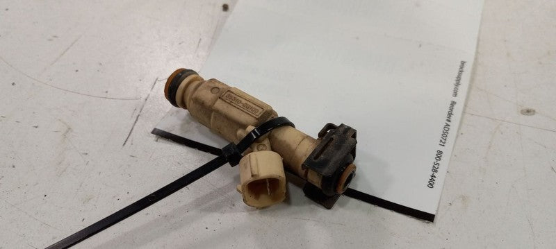 Fuel Injection Fuel Injector 2.0L Fits 10-13 Kia Forte OEM