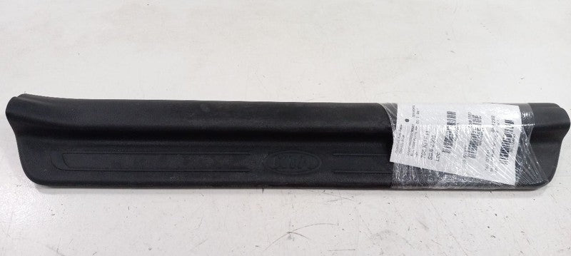 Kia Forte Sill Trim Plate Door Jam Threshold Right Passenger Front 201