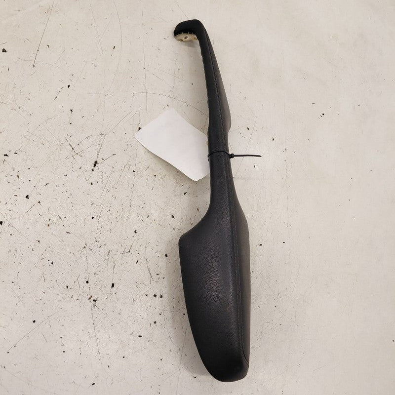 Kia Sorento Driver Left Front Door Arm Rest  2018 2017 2016