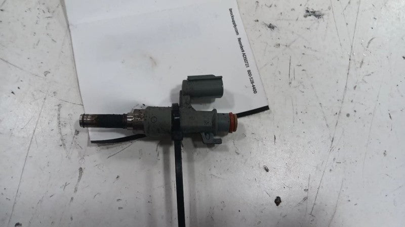 2320929105 Fuel Injection Injector 2.5L Upper Fits 18-19 CAMRY